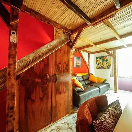 Unique Ksenija Lägenhet *